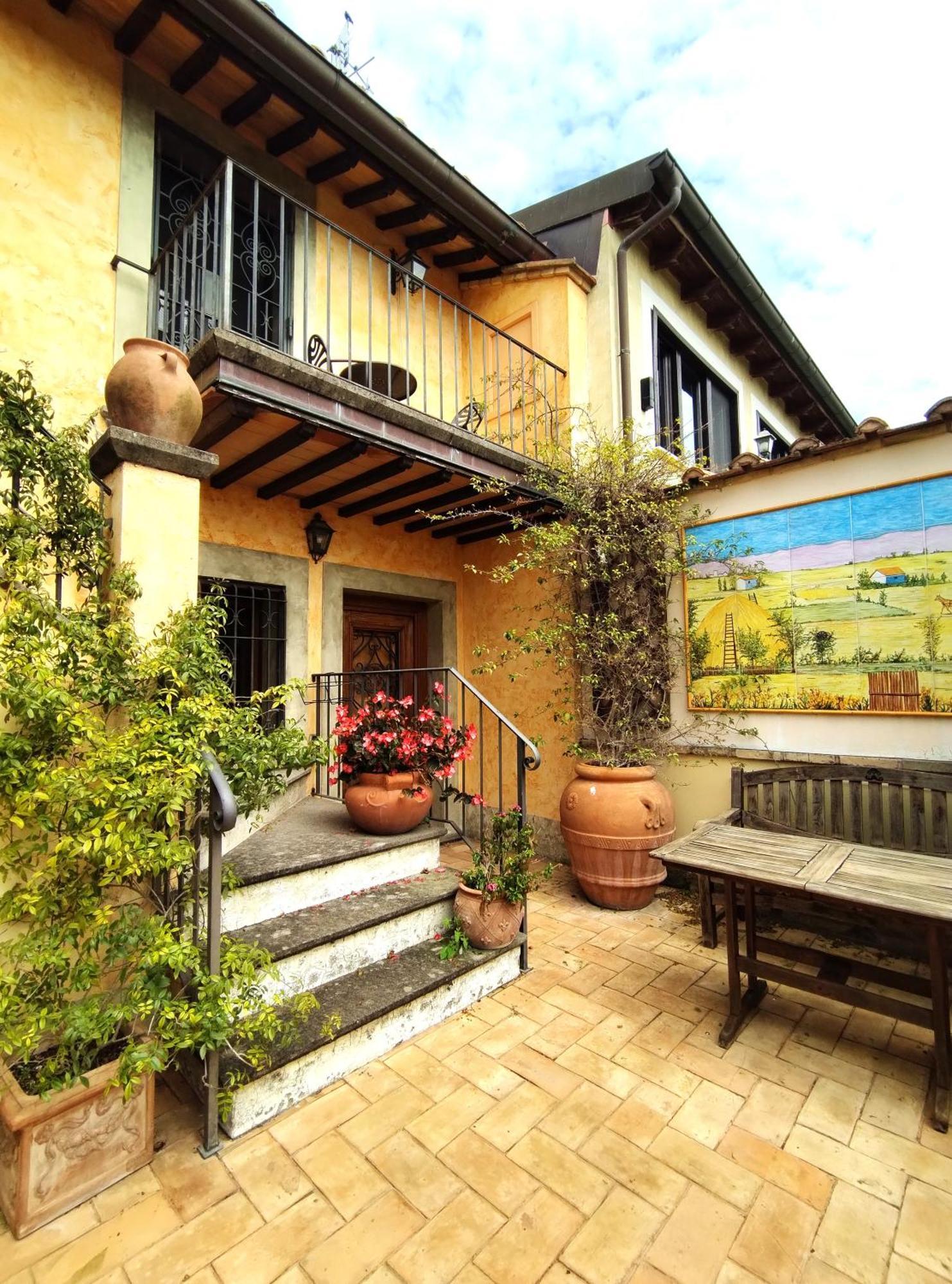La Valle Dei Casali Com Rzym Zewnętrze zdjęcie