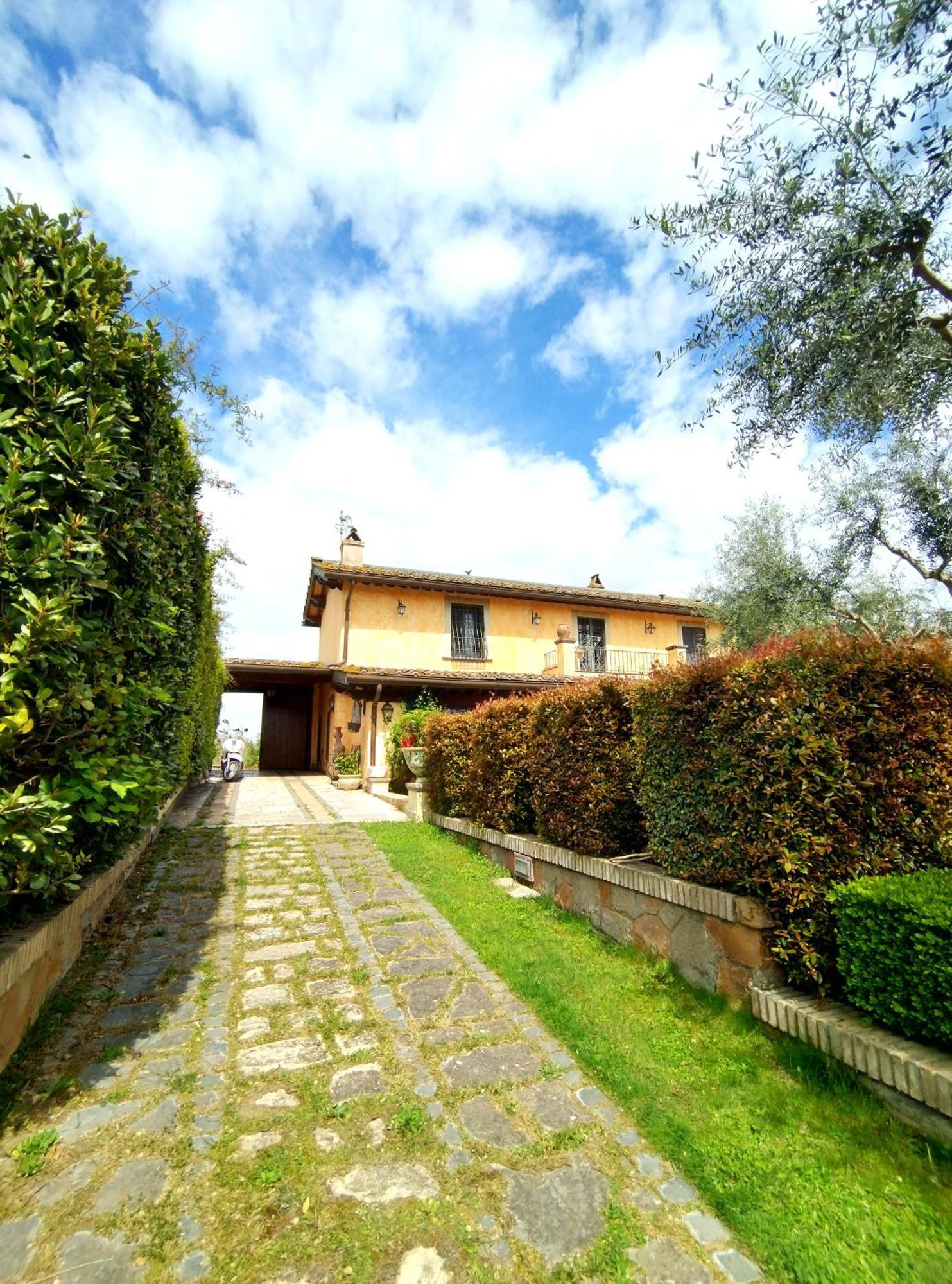 La Valle Dei Casali Com Rzym Zewnętrze zdjęcie